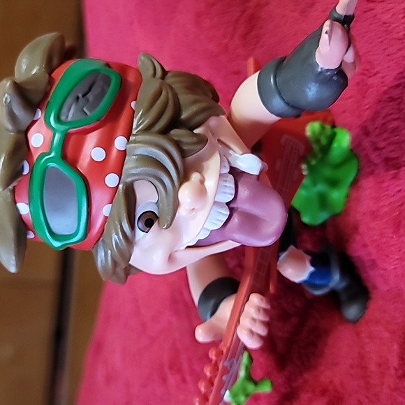 Farty Flip Action Figure - Picture 6 of 8